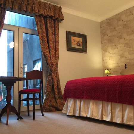 O Donovans Hotel 크로나킬티 외부 사진