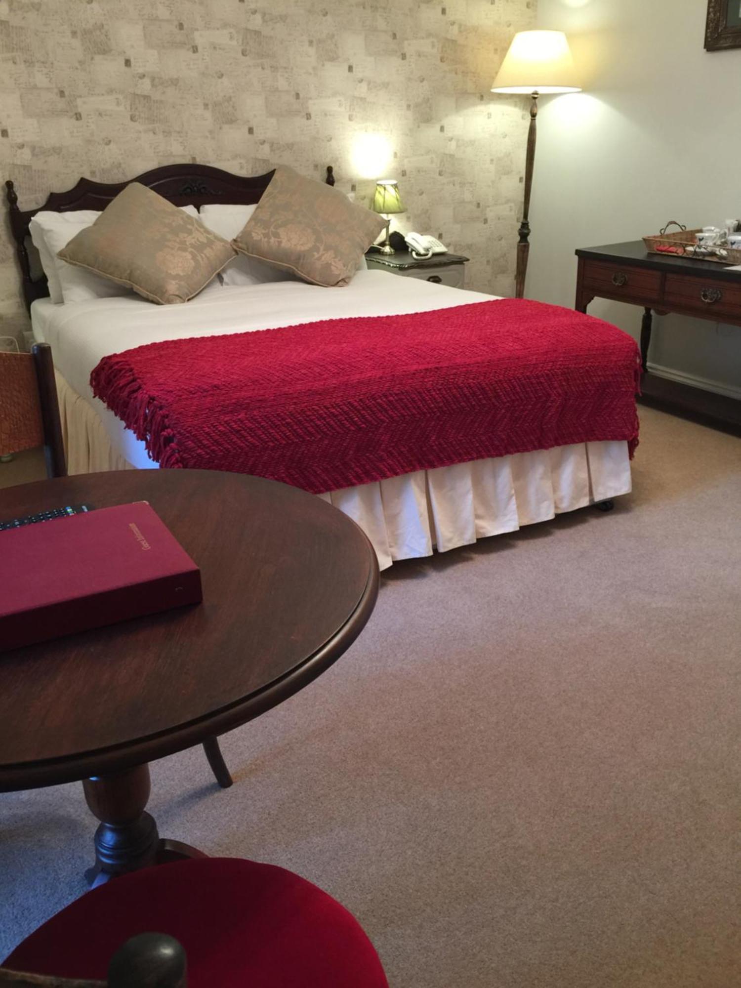 O Donovans Hotel 크로나킬티 외부 사진