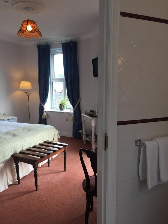 O Donovans Hotel 크로나킬티 외부 사진
