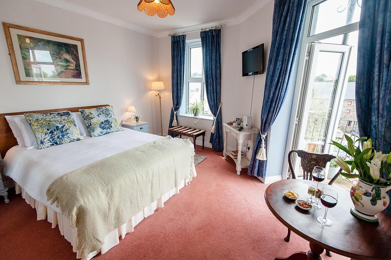 O Donovans Hotel 크로나킬티 외부 사진