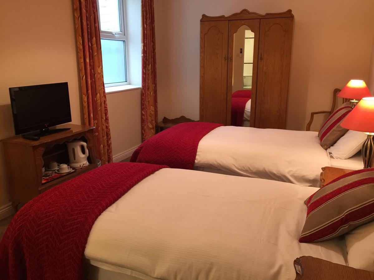 O Donovans Hotel 크로나킬티 외부 사진