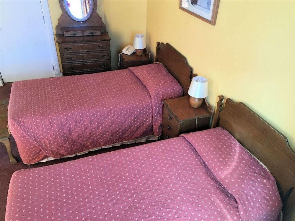 O Donovans Hotel 크로나킬티 외부 사진